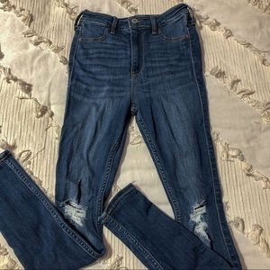 high-rise ripped jeggings